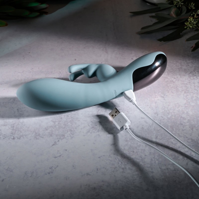 Evolved Boss Bunny Rabbit Vibrator Evolved Boss Bunny Rabbit Vibrator