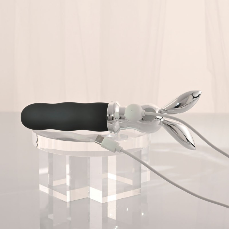 Playboy Pleasure Bunny On The Go Vibrator Playboy Pleasure Bunny On The Go Vibrator