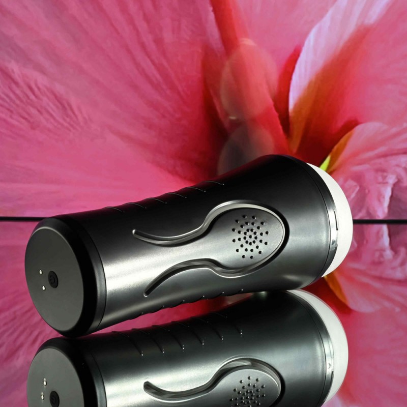 Zero Tolerance Hold Tight Vibrating Stroker Zero Tolerance Hold Tight Vibrating Stroker